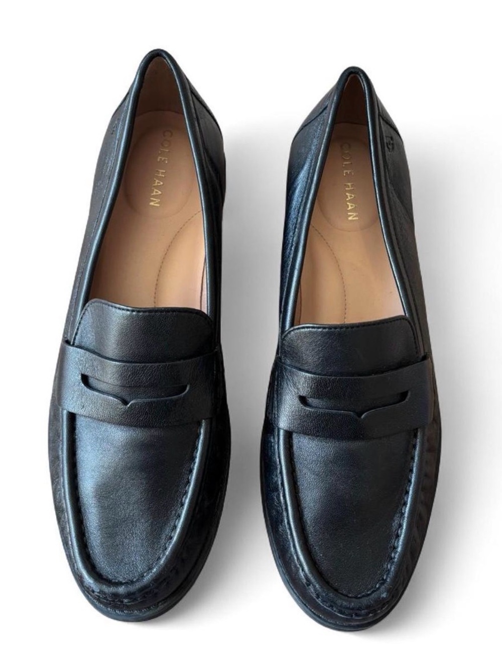 Cole Haan Women’s Grand 360 Size 8.5B Black Leather Penny Loafers W35800